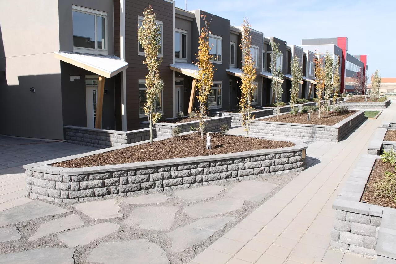 custom precast retaining wall blocks