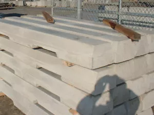 large precast concrete parking curbs