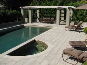 custom precast concrete pool coping