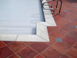 custom precast concrete swimming pool coping Vancouver, BC