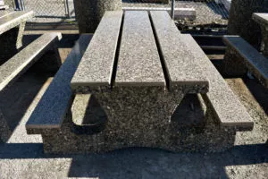 COLUMBIA PICNIC TABLE – Polished Concrete Slats