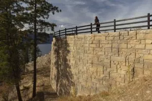 MagnumStone retaining wall