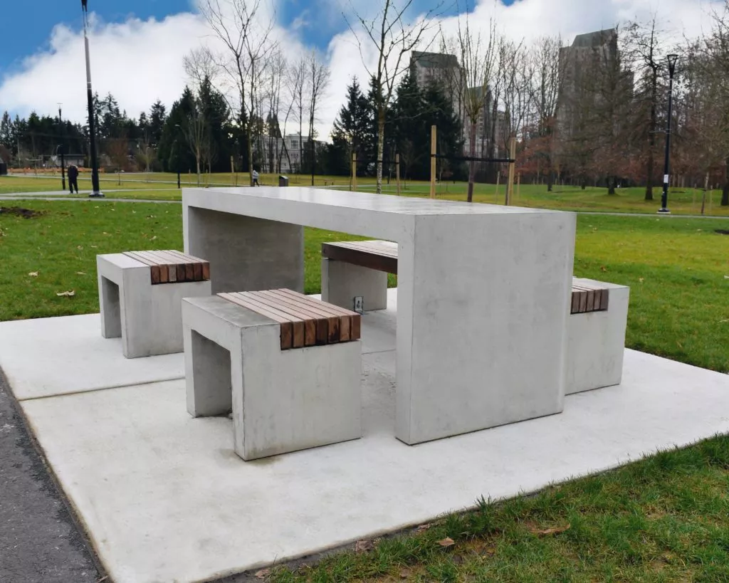 Coquitlam bench and table