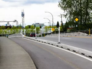 Bike lane diviers